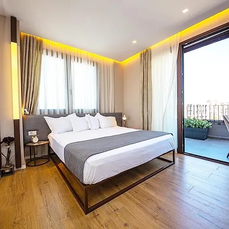 Terrace Daire Tiran